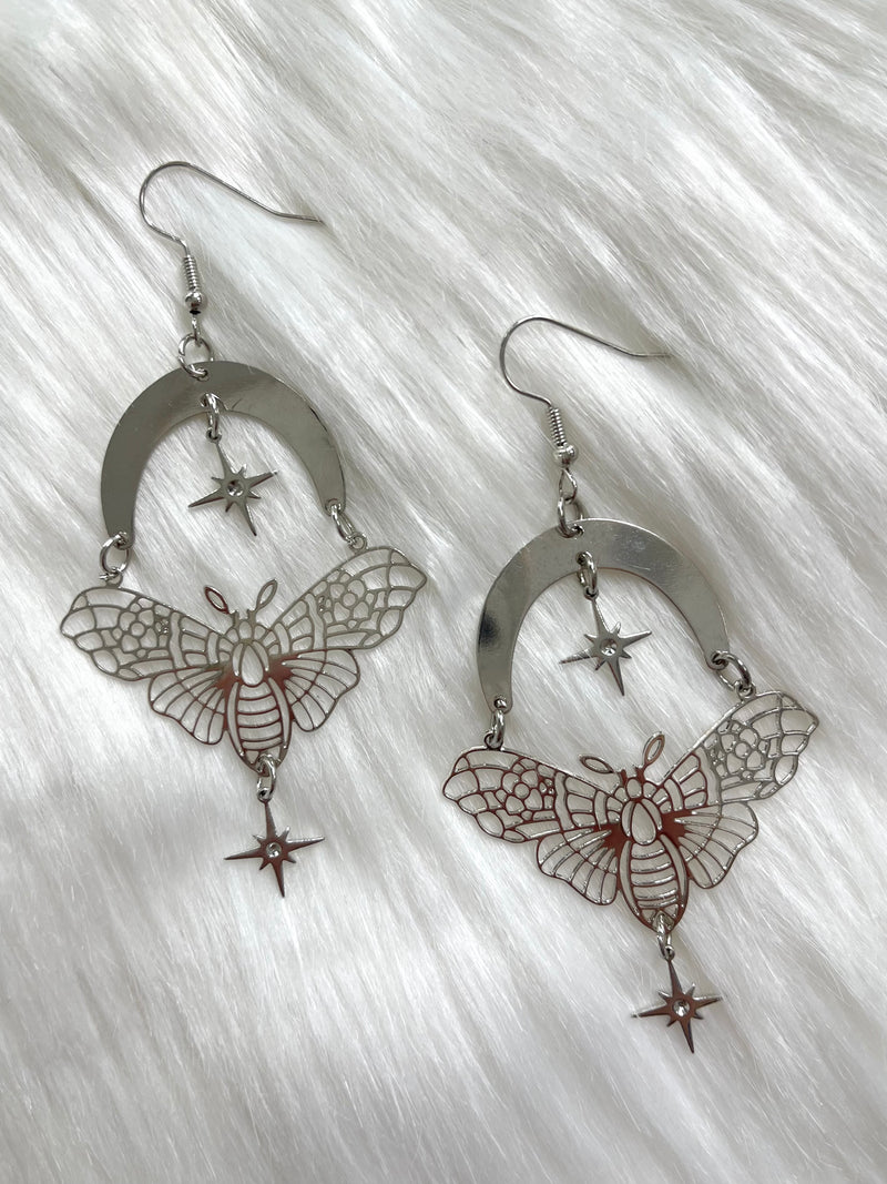 Moth Moon Earring Silver