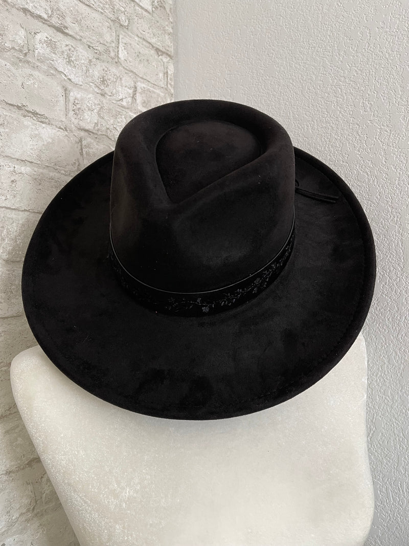 Noelle Wide Brim Hat Black