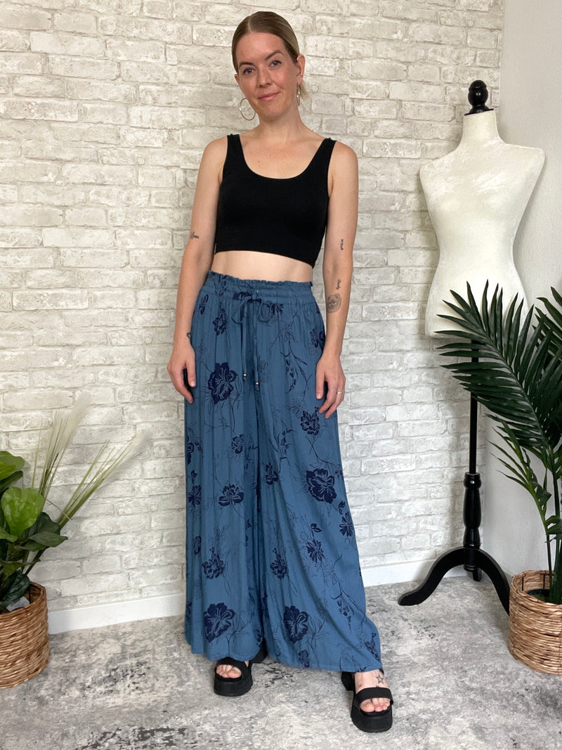 Lisbon Bella Blue Wide-Leg Pants