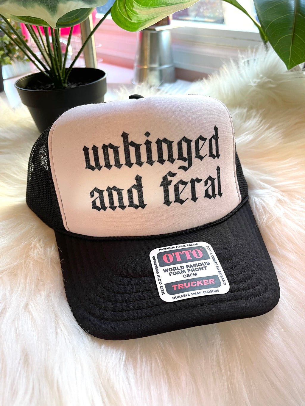 Unhinged+Feral Hat Black