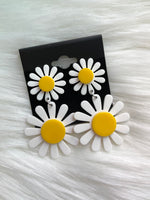 Double Daisy Acrylic Earrings White
