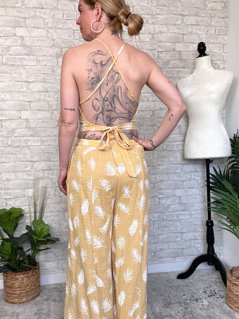 Susa Mellow Yellow Crop Top