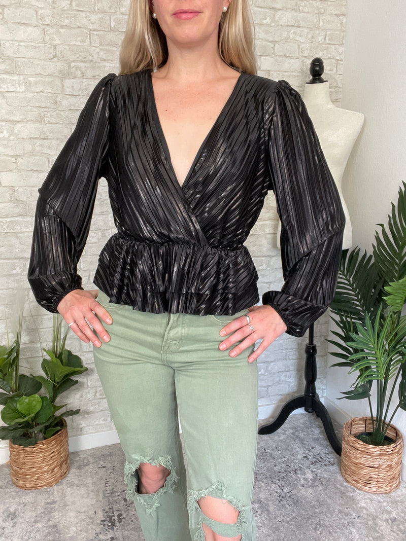 Sphinx Black Crinkle Top