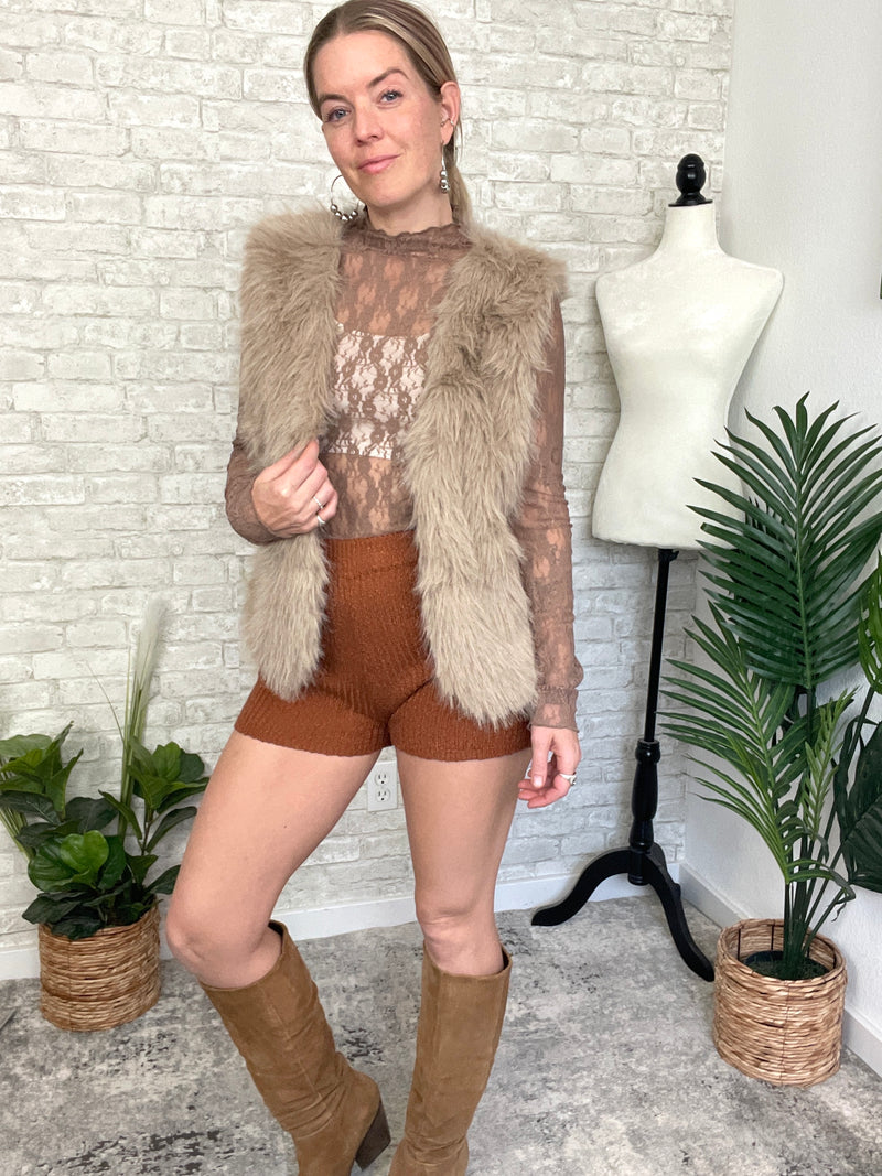 Rochelle Fuzzy Vest Taupe
