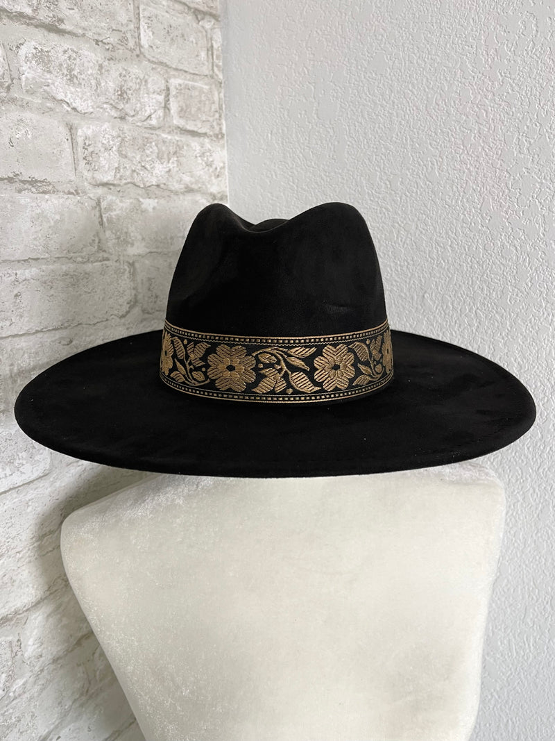 Willa Flower Band Black Wide Brim