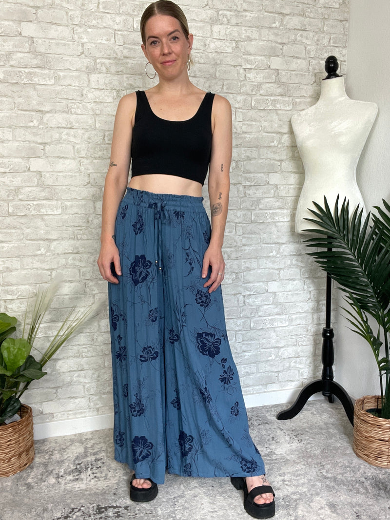 Lisbon Bella Blue Wide-Leg Pants