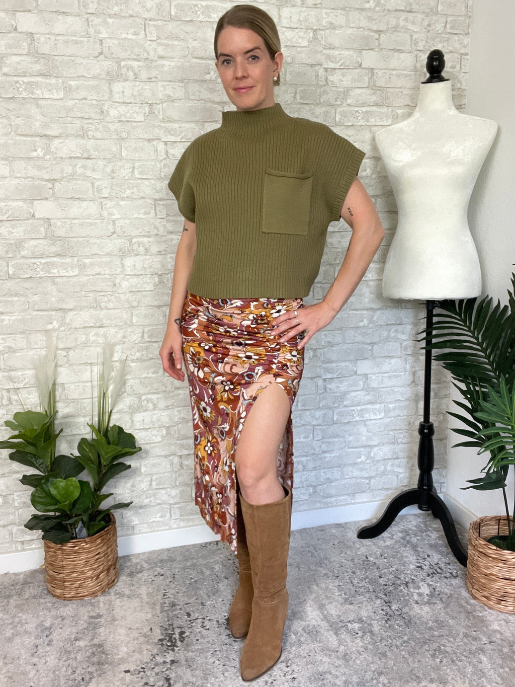 Jessalyn Knit Pullover Top Olive