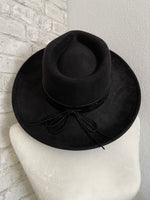 Noelle Wide Brim Hat Black