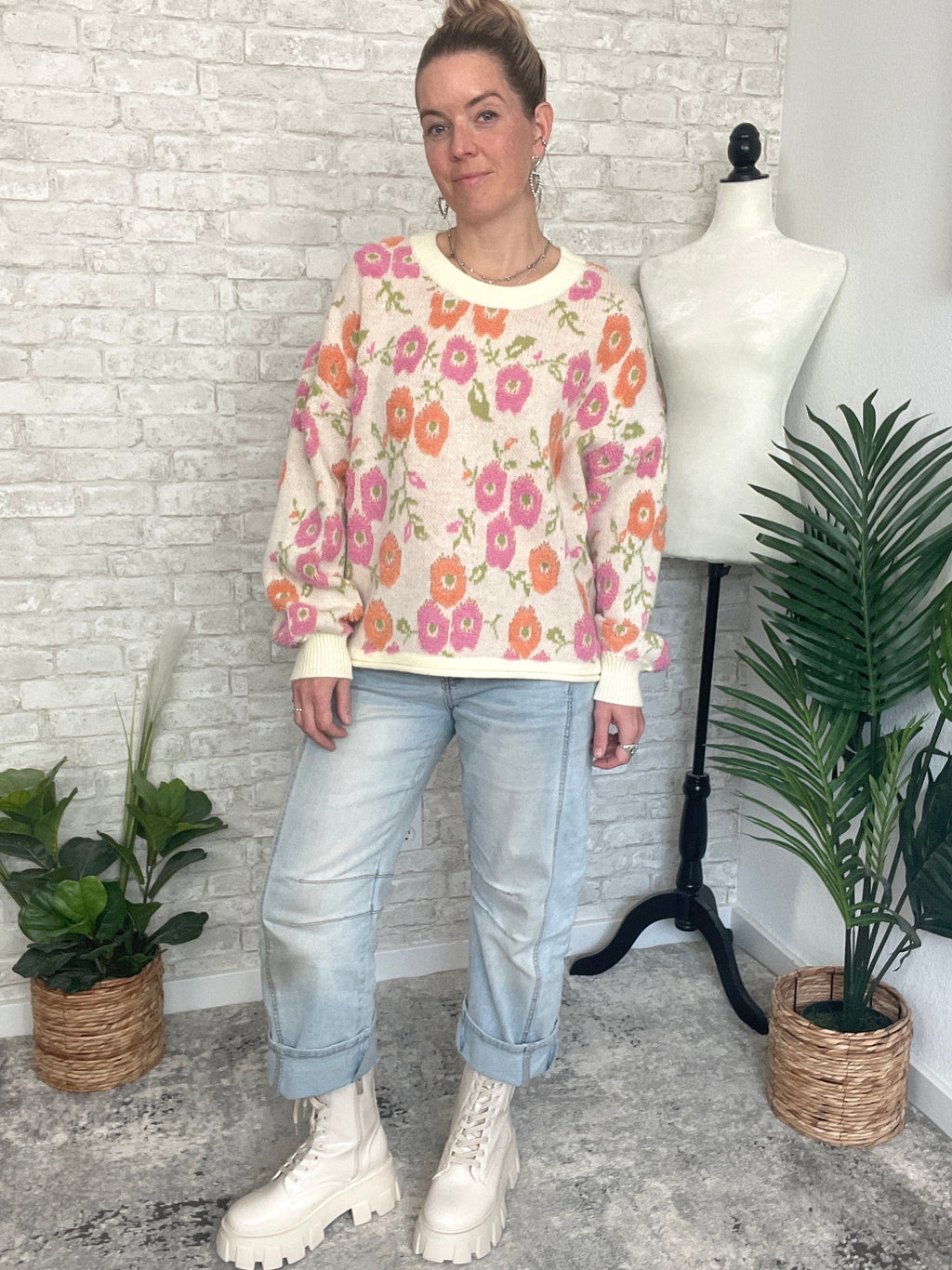 Tina Orange/Pink Floral Print Pullover