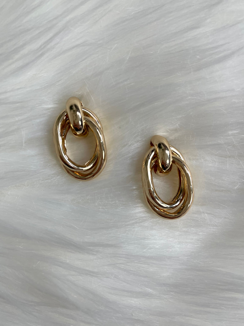Sydney Knotted Earring Gold
