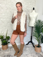 Rochelle Fuzzy Vest Cream