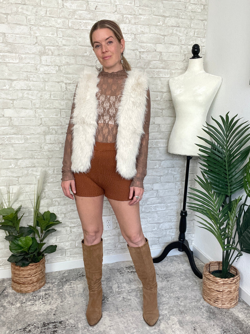 Rochelle Fuzzy Vest Cream