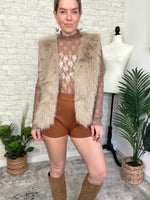 Rochelle Fuzzy Vest Taupe