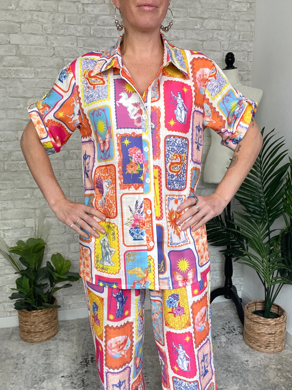 Love + Tarot Set Top
