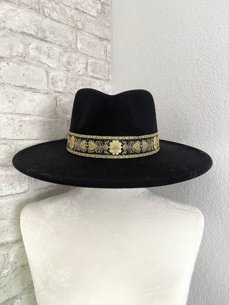 Willa 2.0 Gold Flower Band Black Wide Brim