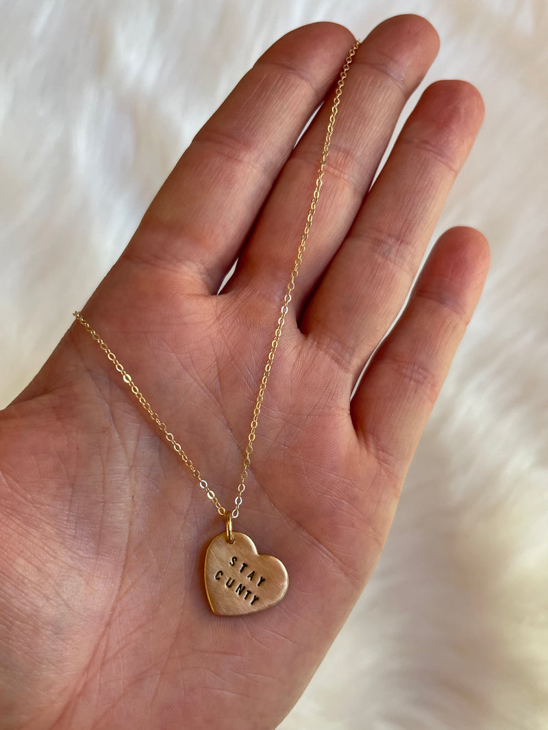 Stay Cunty Heart Necklace Gold
