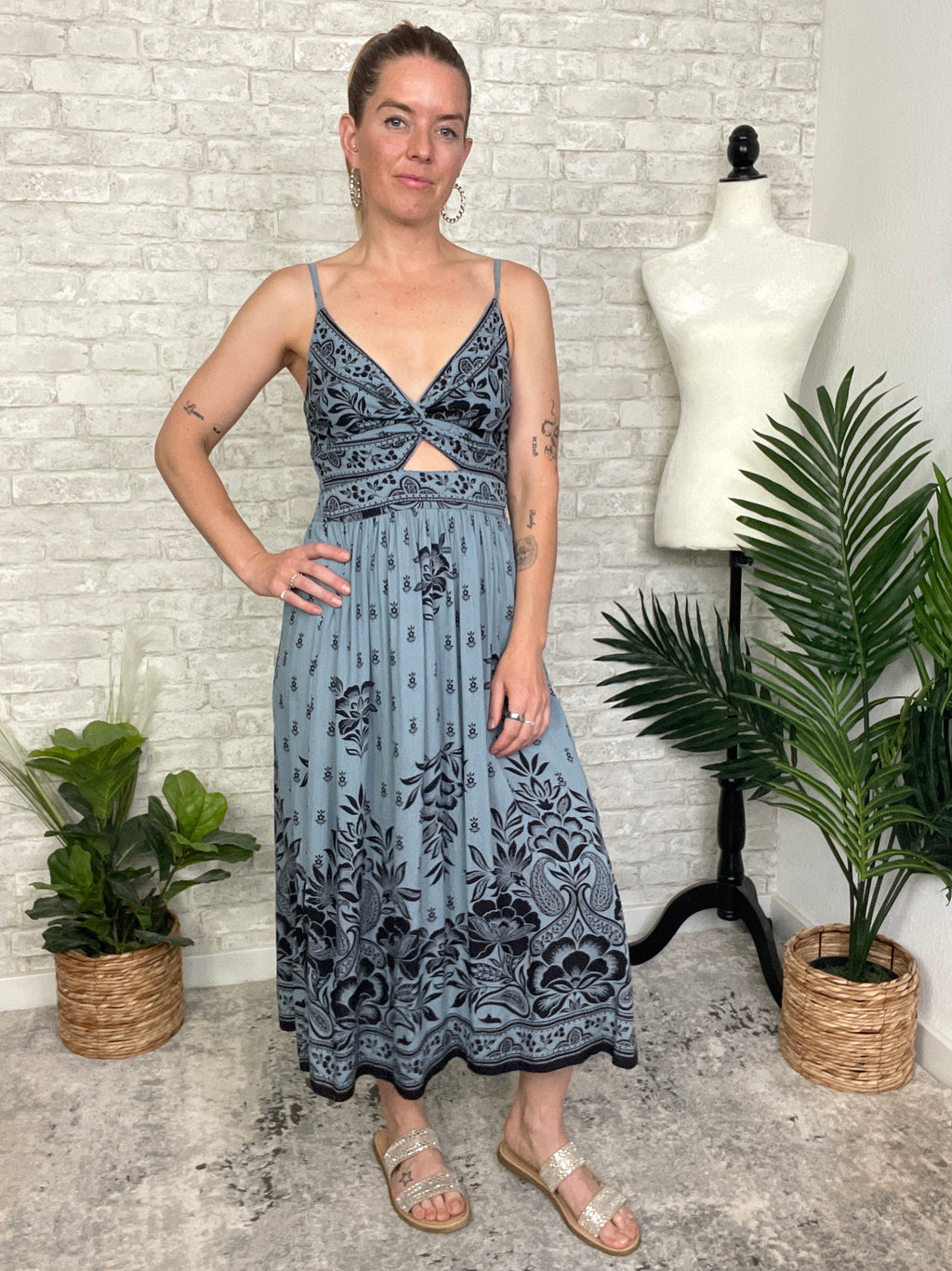 Mason Twist Midi Blue+Navy Floral