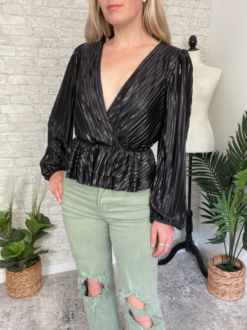 Sphinx Black Crinkle Top