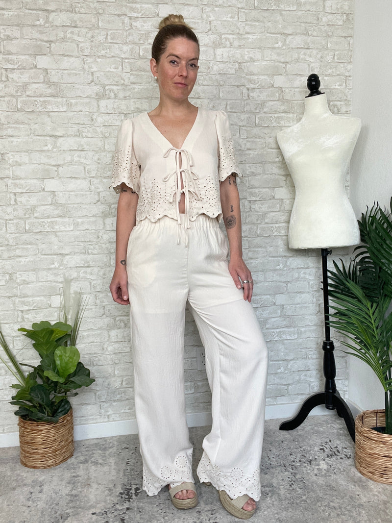 Catalina Eyelet Set Bottoms
