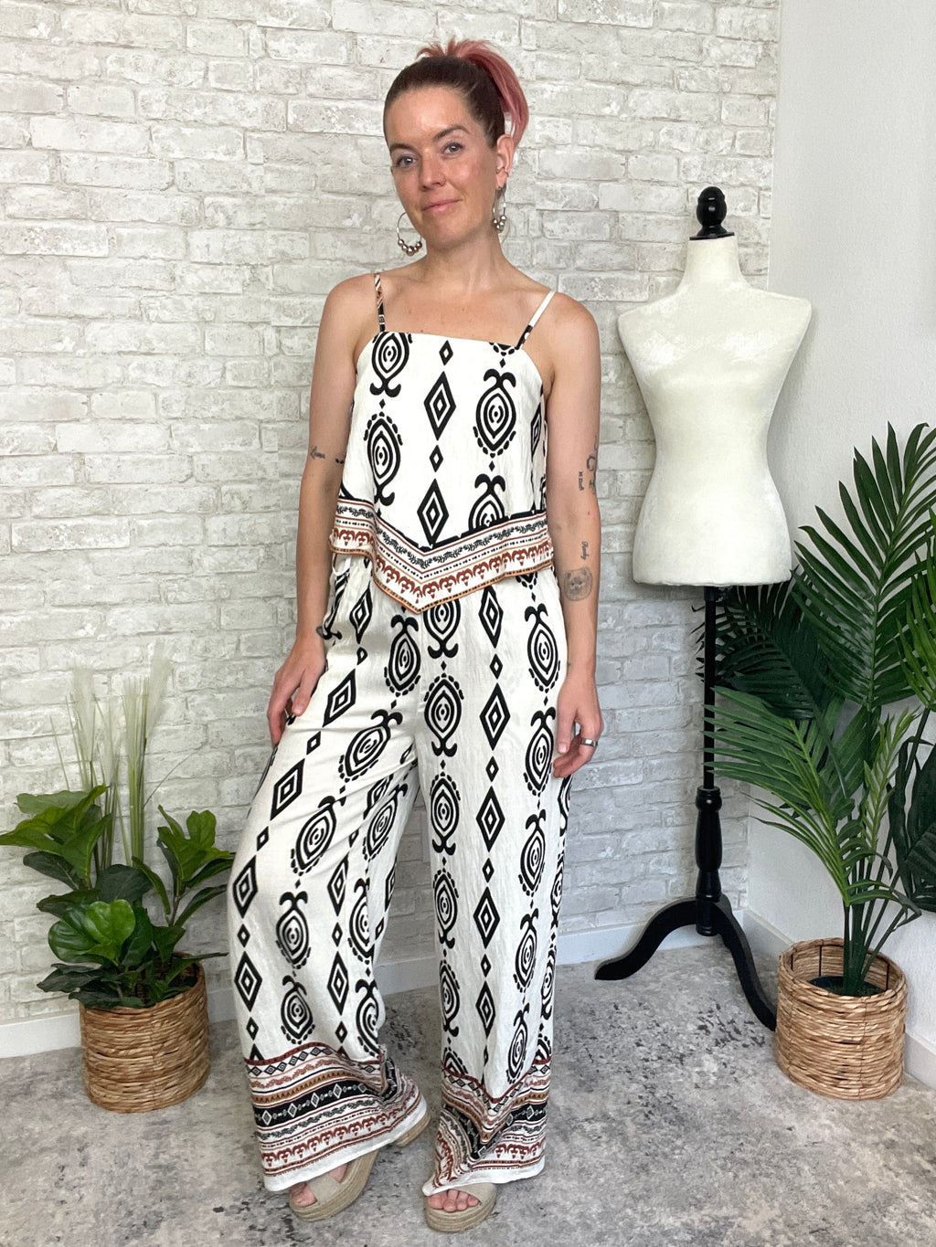 Shella Neutral Abstract Print Set