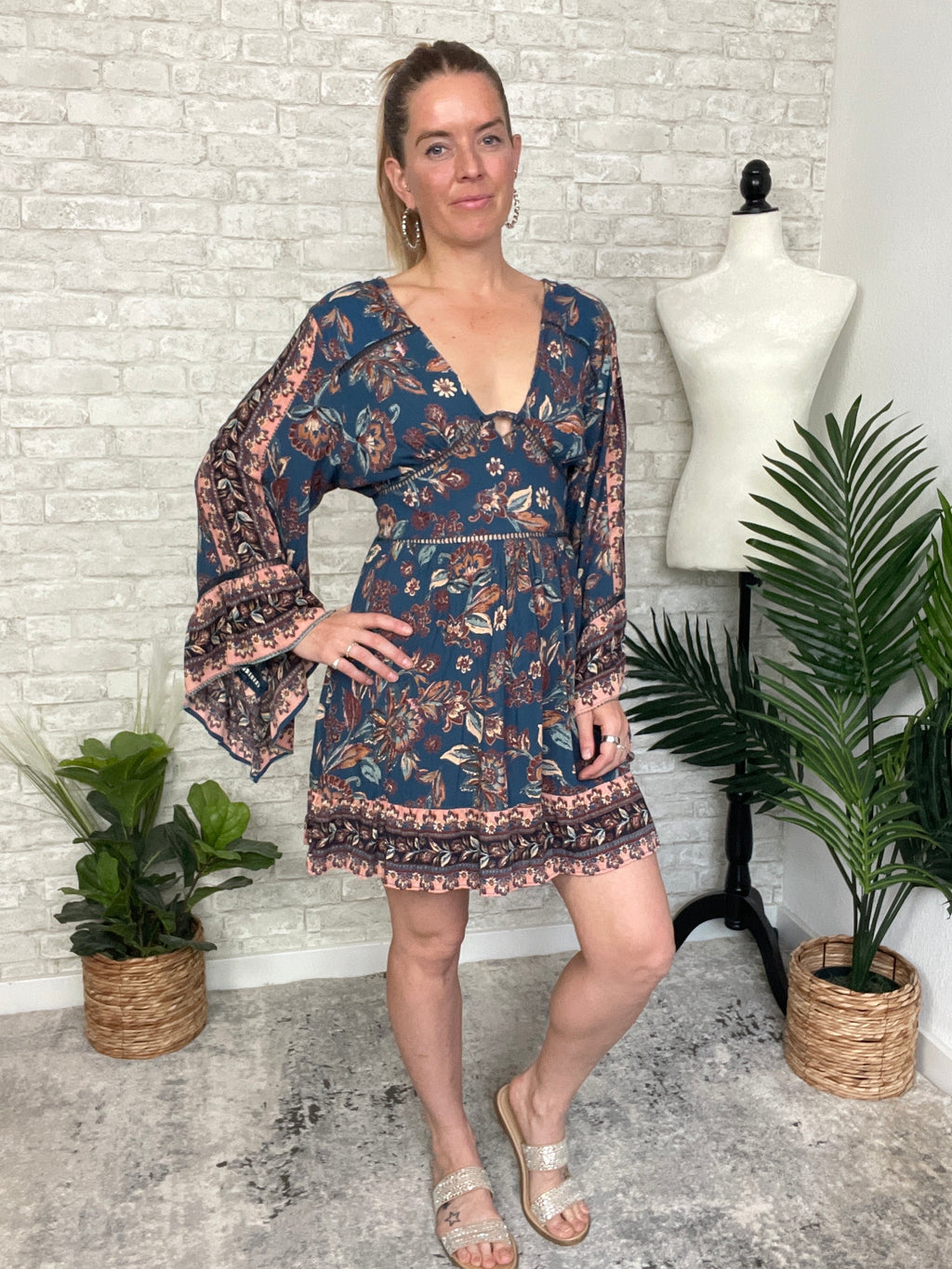 Mirabelle Teal Long Sleeve Mini Dress