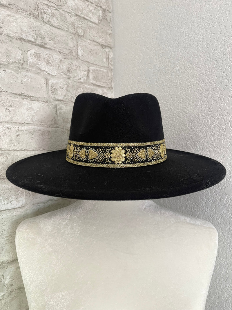 Willa 2.0 Gold Flower Band Black Wide Brim