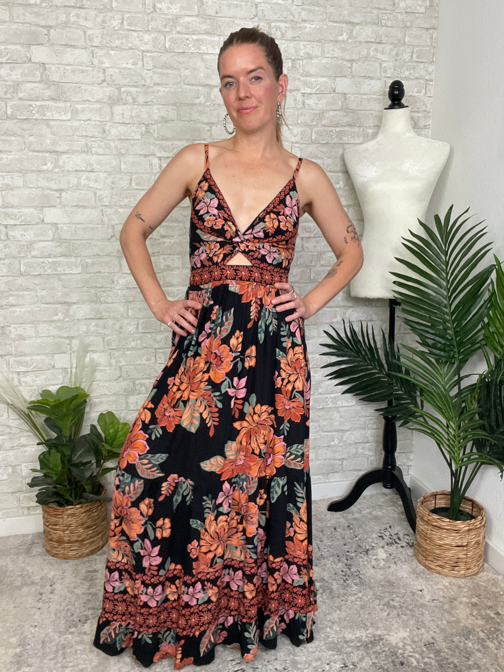 Mason Twist Maxi Midnight Black+Ginger Floral