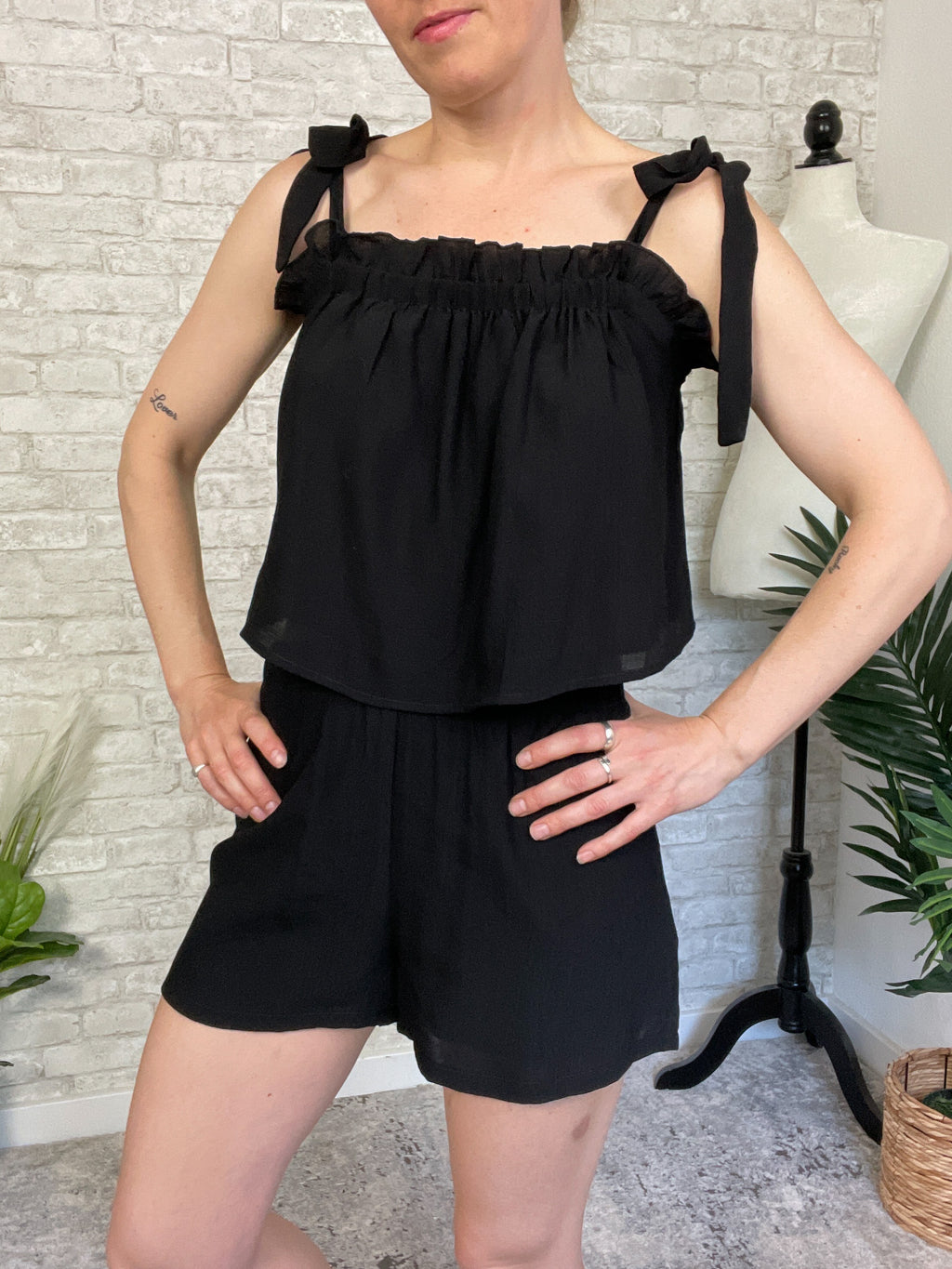 Janelle Set Black Top