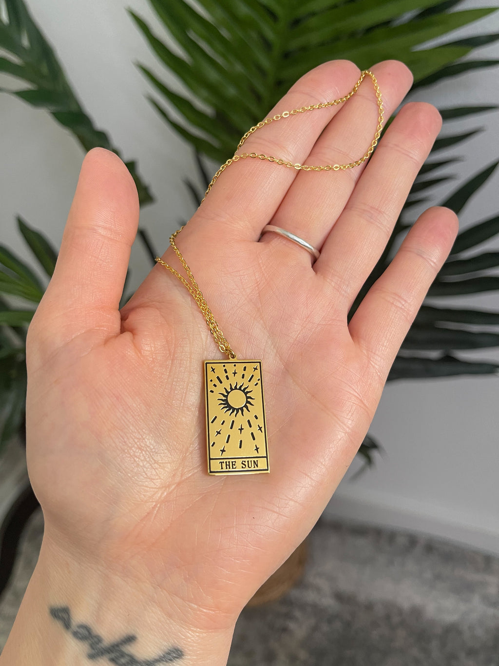 Sun Tarot Necklace Gold