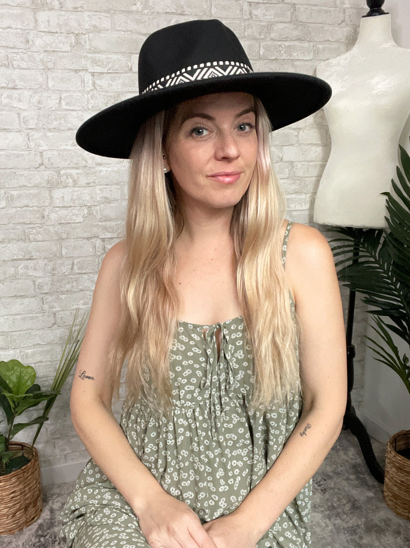 Taissa Hat Black
