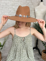 Sophia Wide Brim Chain Hat Camel